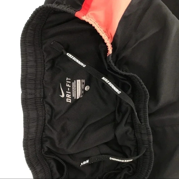 Nike Dry Tempo running shorts - Picture 4 of 4